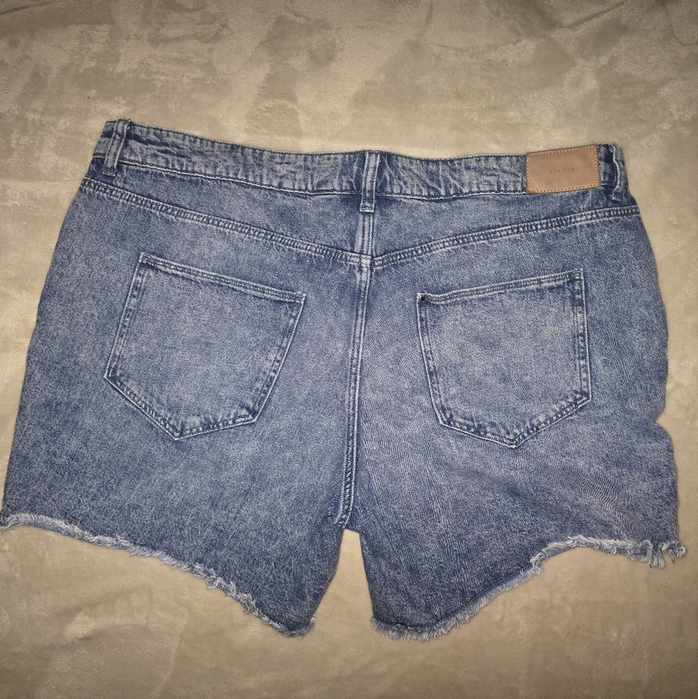 H&M Blue Jean Shorts Distressed Raw Hem